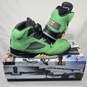Air Jordan 5 Retro SE Oregon Ducks Apple Green CK6631-307 - Like New w/ Box EUC